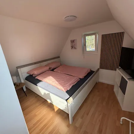 Gemuetliche Nahe Der Autobahn Apartmán